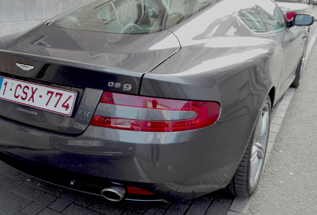 Aston Martin DB9