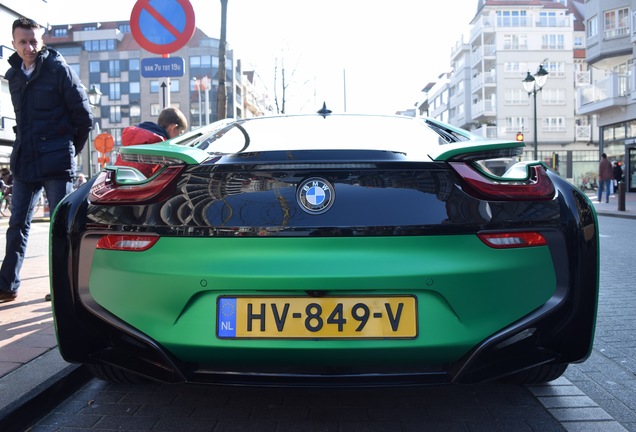 BMW i8