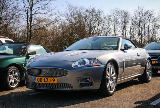 Jaguar XKR Convertible 2006