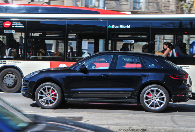 Porsche 95B Macan Turbo