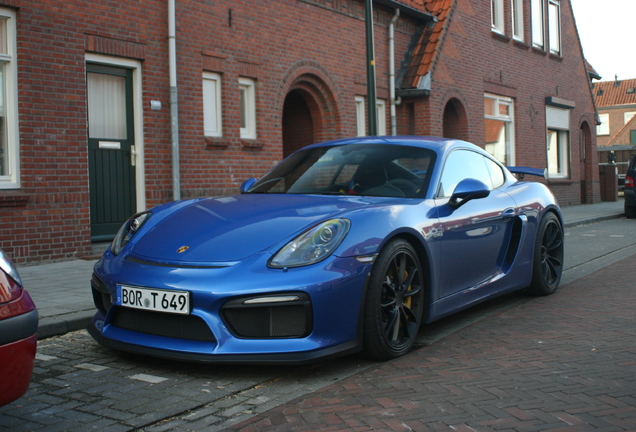 Porsche 981 Cayman GT4