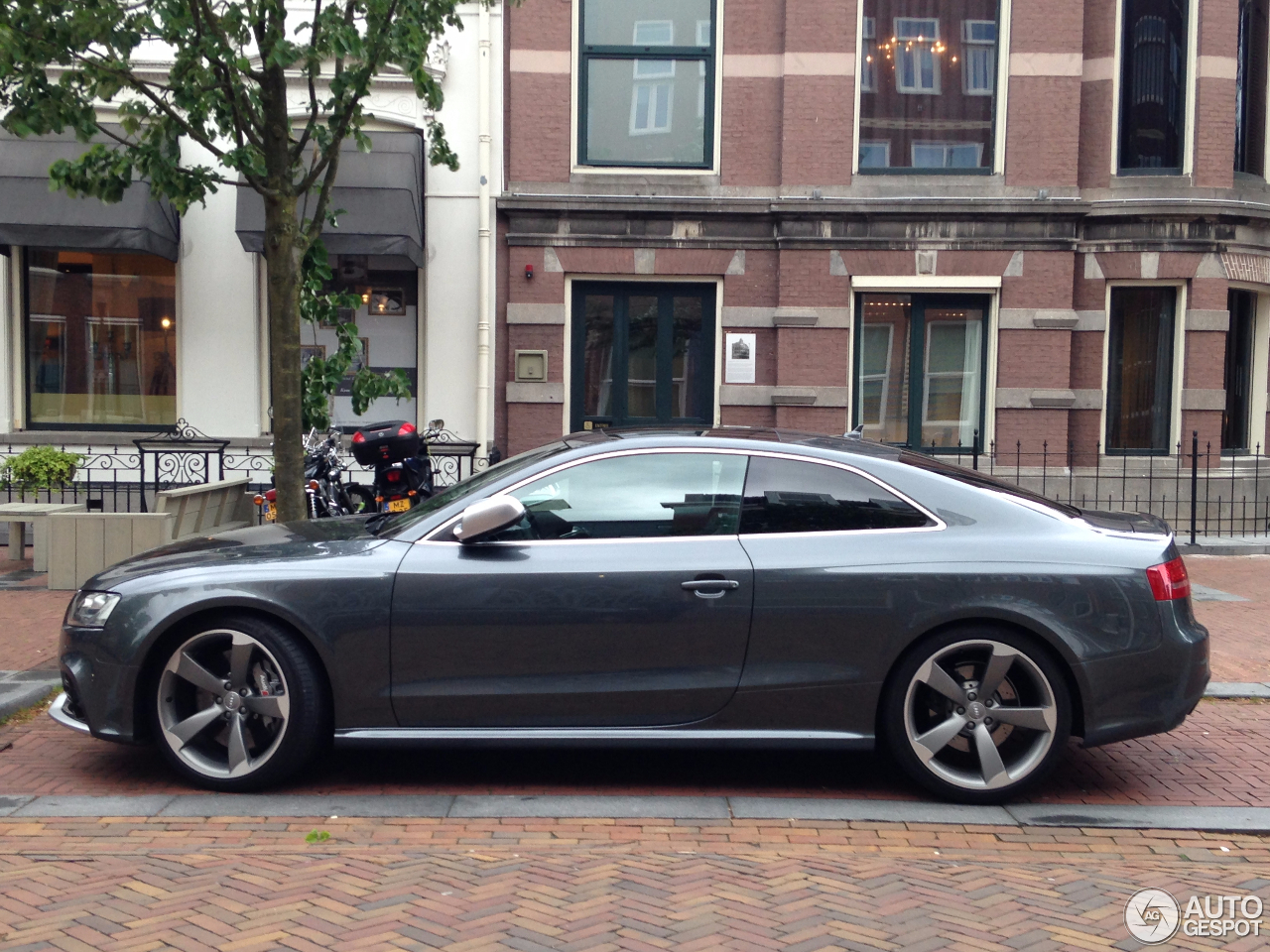 Audi RS5 8T