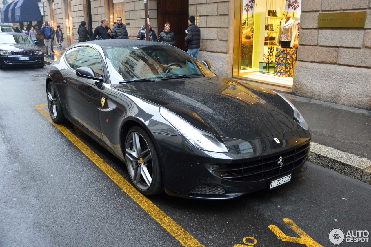 Ferrari FF