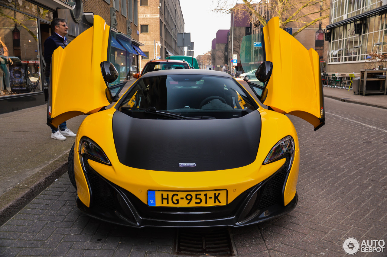 McLaren 650S