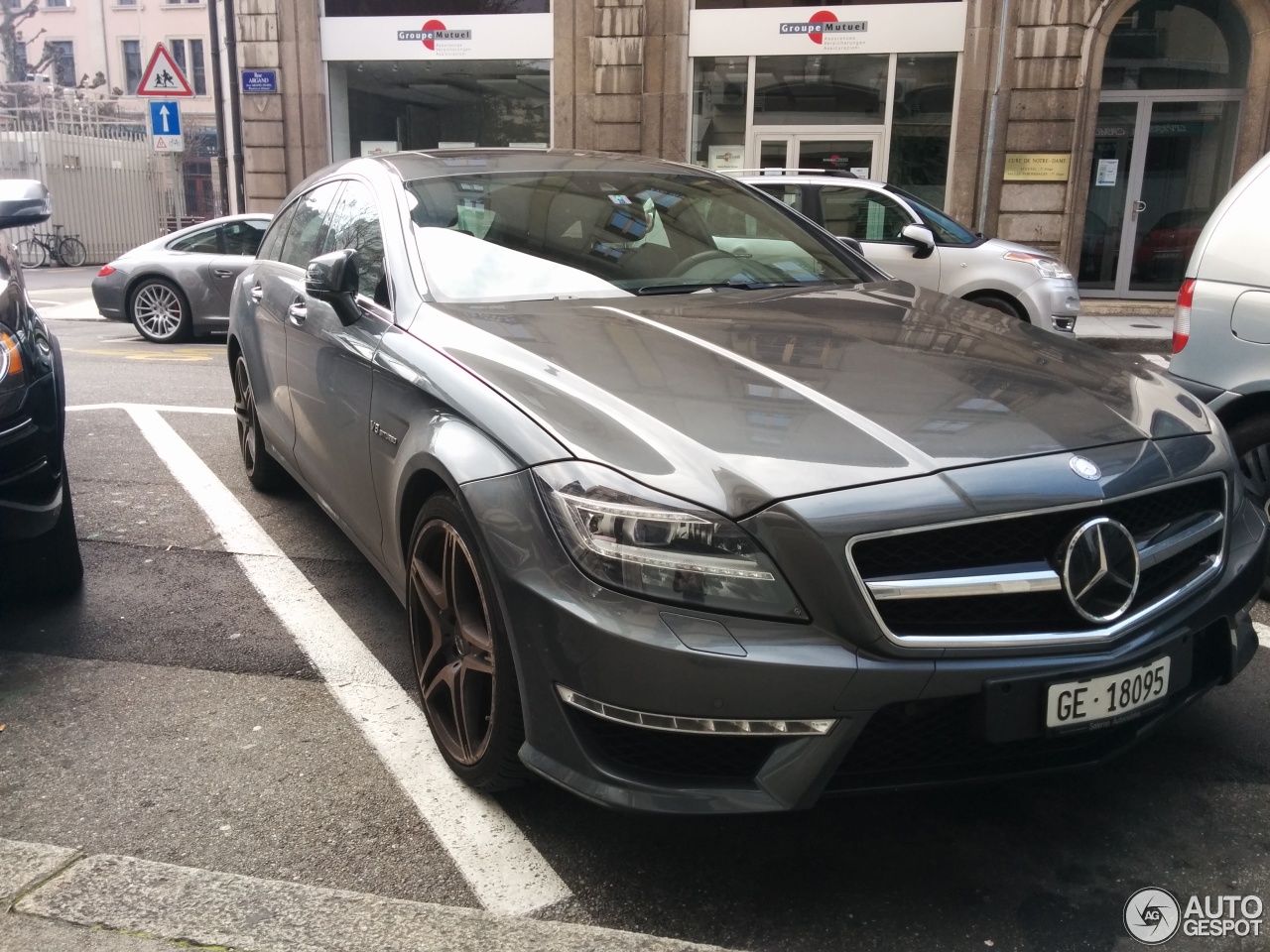 Mercedes-Benz CLS 63 AMG S X218 Shooting Brake