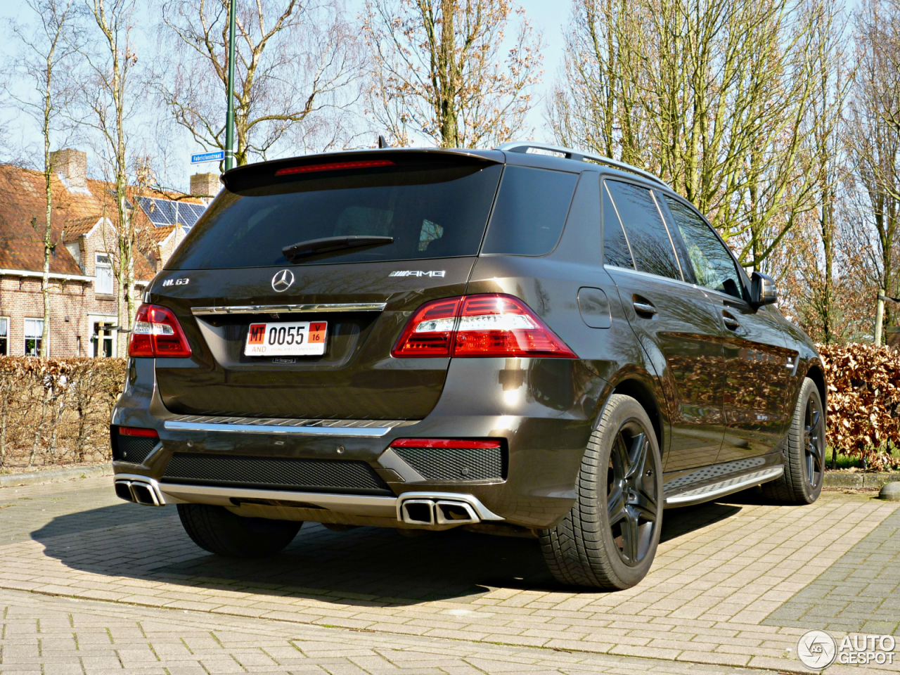 Mercedes-Benz ML 63 AMG W166