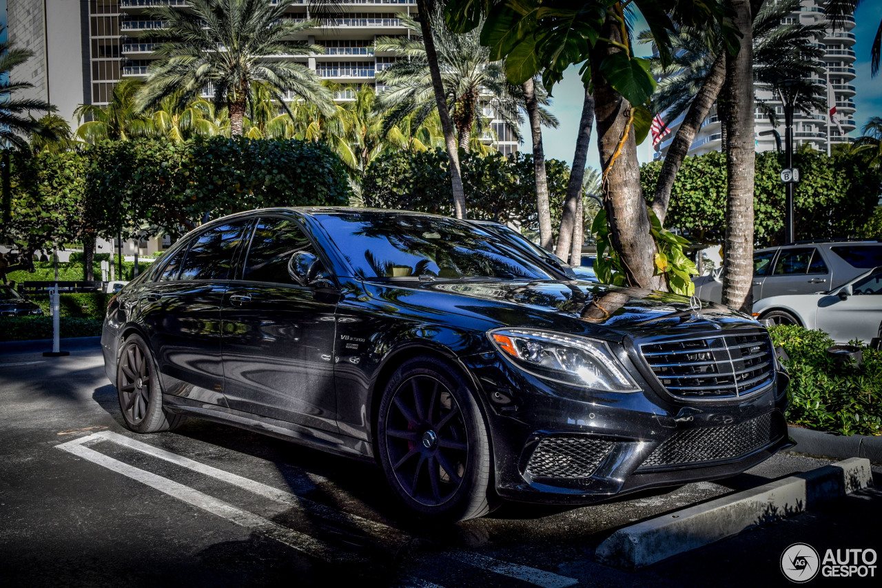 Mercedes-Benz Renntech S 63 AMG V222