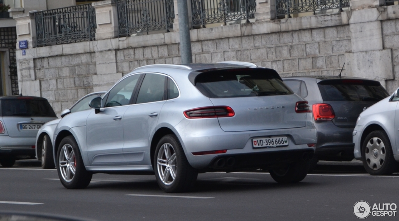 Porsche 95B Macan Turbo