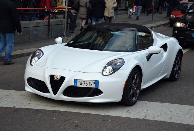 Alfa Romeo 4C Spider