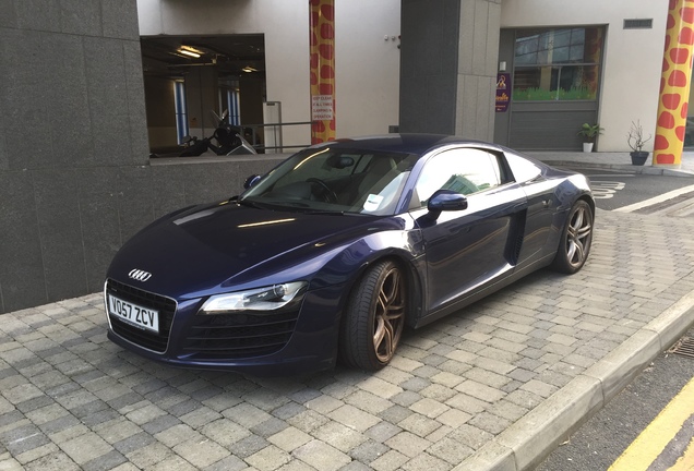 Audi R8