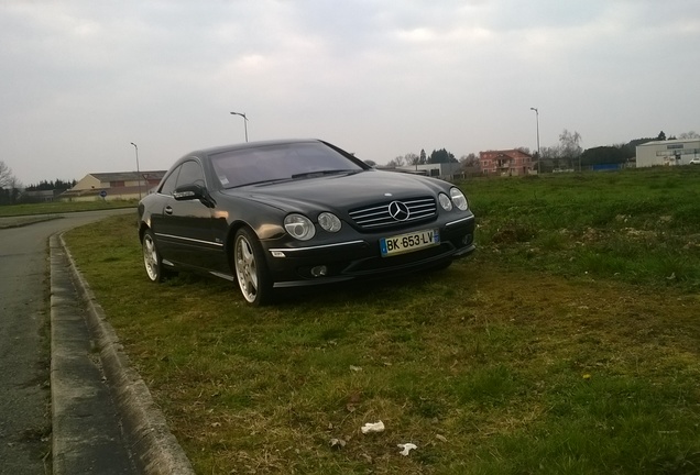 Mercedes-Benz CL 63 AMG C215