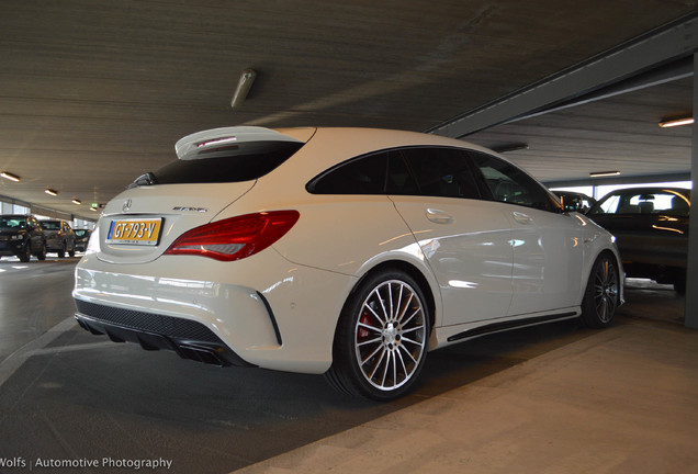 Mercedes-Benz CLA 45 AMG Shooting Brake