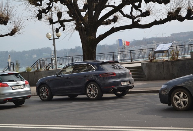 Porsche 95B Macan Turbo