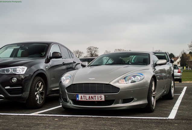 Aston Martin DB9