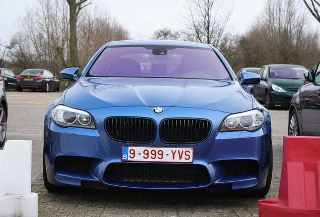 BMW M5 F10 2011