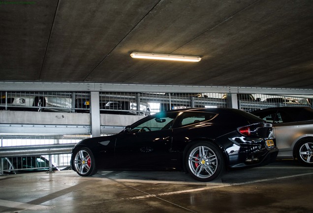 Ferrari FF