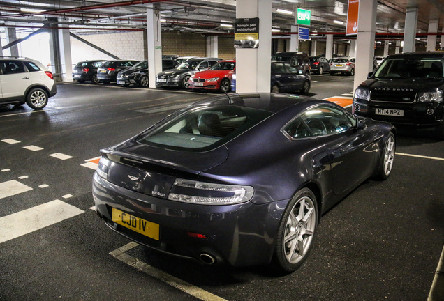 Aston Martin V8 Vantage