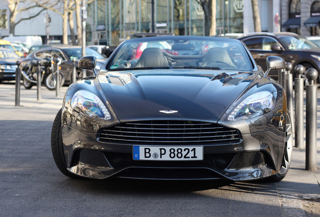 Aston Martin Vanquish Volante