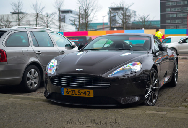 Aston Martin Virage 2011