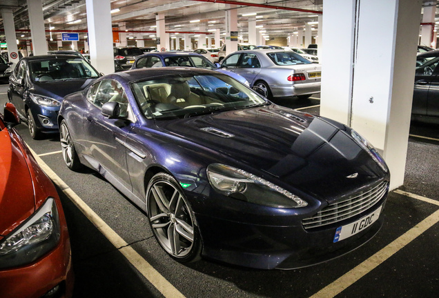 Aston Martin Virage 2011