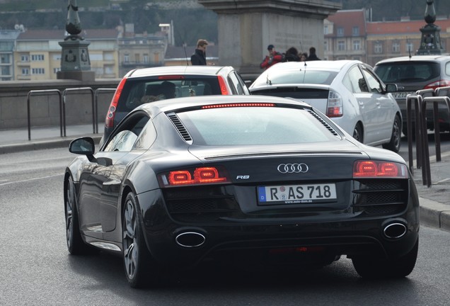 Audi R8 V10