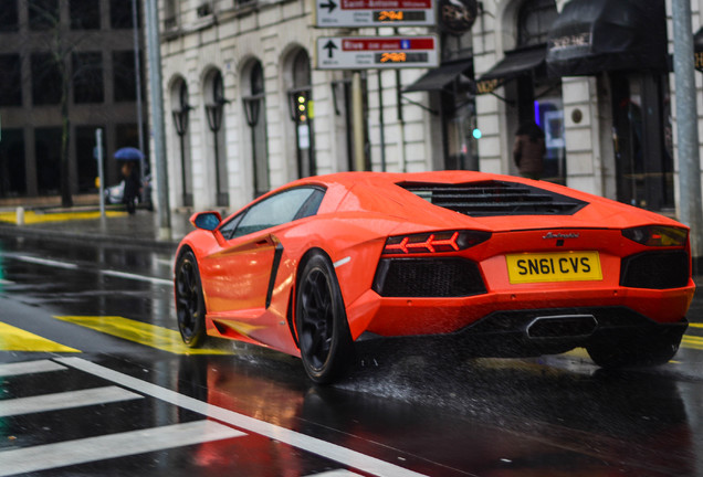 Lamborghini Aventador LP700-4