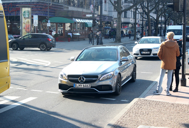 Mercedes-AMG C 63 S W205