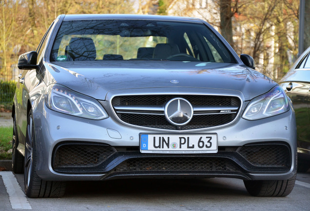 Mercedes-Benz E 63 AMG S W212