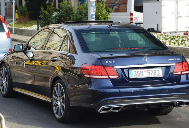 Mercedes-Benz E 63 AMG S W212