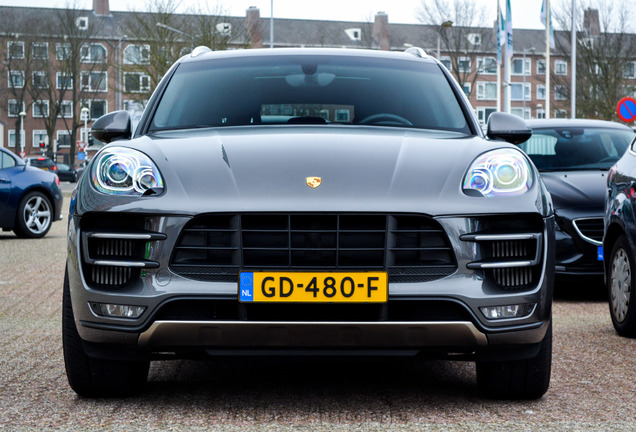 Porsche 95B Macan Turbo