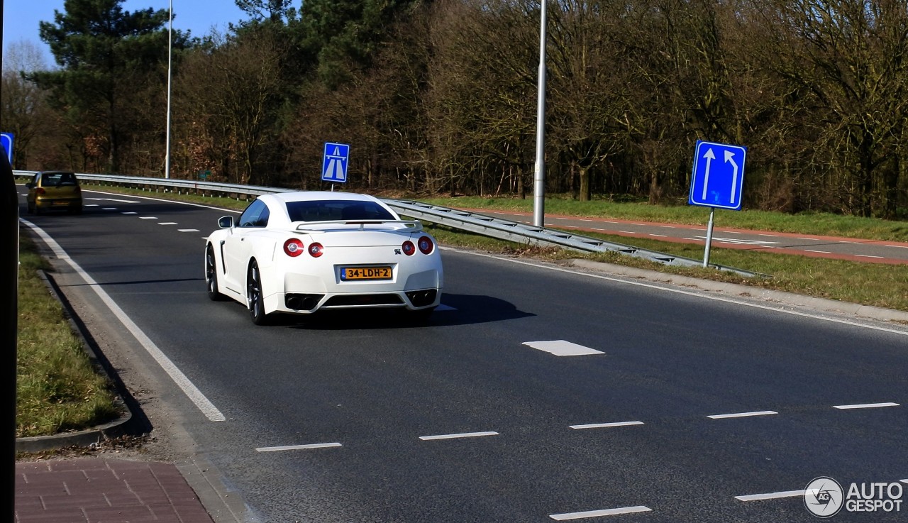 Nissan GT-R Switzer P600