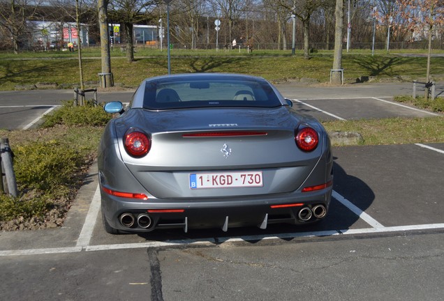 Ferrari California T