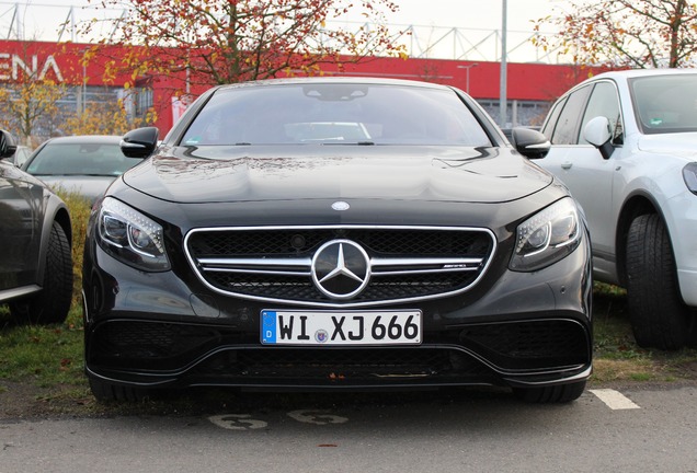 Mercedes-Benz S 63 AMG Coupé C217