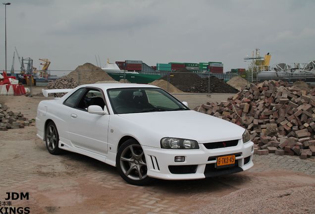 Nissan Skyline R34