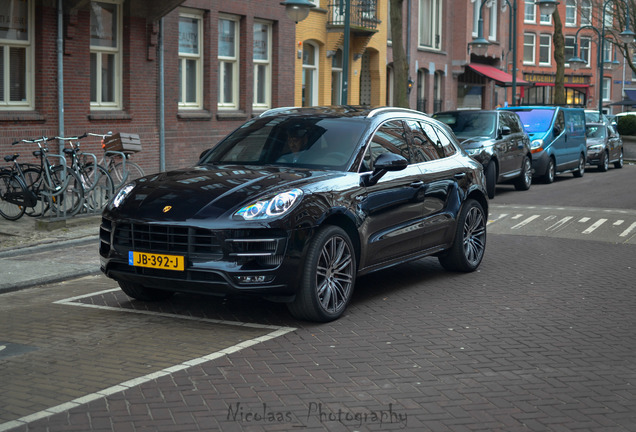 Porsche 95B Macan Turbo