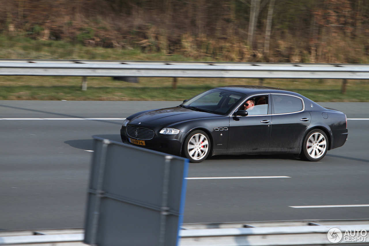 Maserati Quattroporte