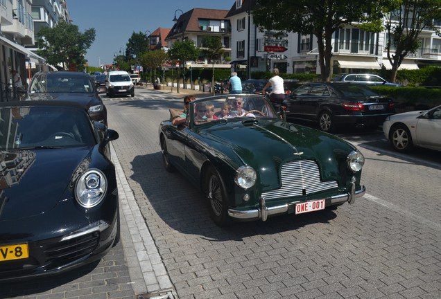 Aston Martin DB2/4 MkI Drophead Coupé