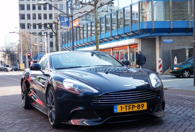 Aston Martin Vanquish 2013