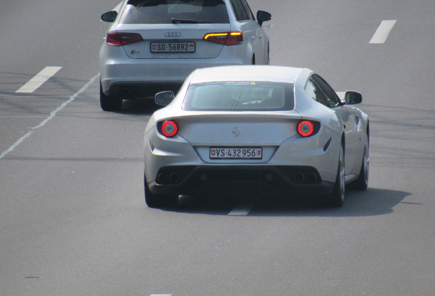 Ferrari FF