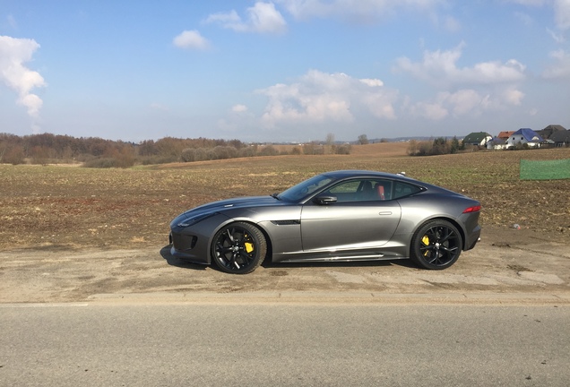 Jaguar F-TYPE R AWD Coupé