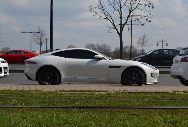 Jaguar F-TYPE S Coupé