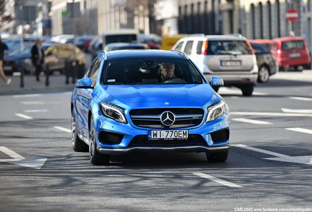 Mercedes-AMG GLA 45 X156