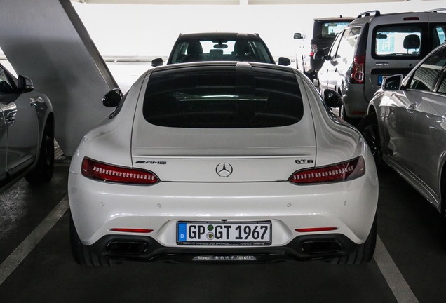 Mercedes-AMG GT S C190