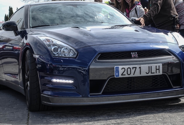 Nissan GT-R 2013