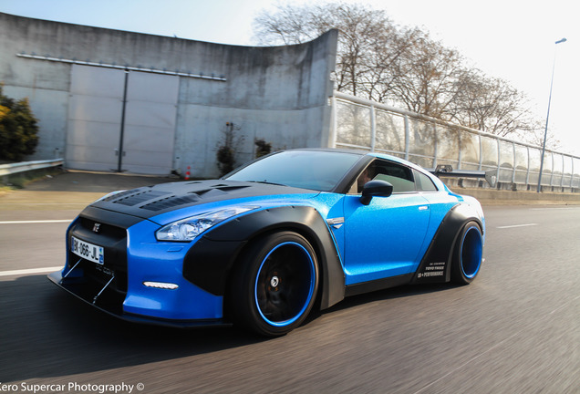 Nissan GT-R 2011 Liberty Walk Widebody