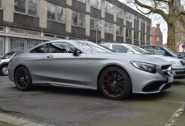 Mercedes-AMG S 63 Coupé C217