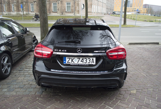 Mercedes-Benz GLA 45 AMG X156