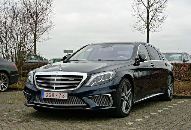 Mercedes-Benz S 65 AMG V222