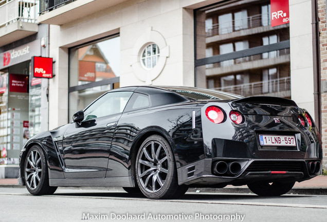 Nissan GT-R 2011