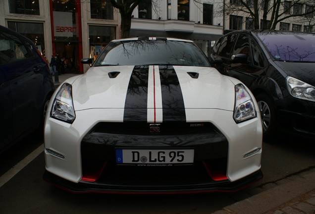 Nissan GT-R 2011 Nismo